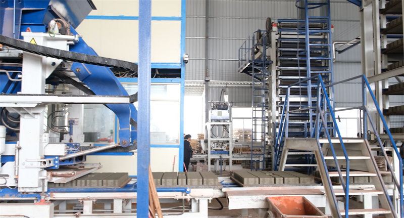 Satu mesin, batu bata, penjimatan tenaga dan pengurangan karbon, model QGM Zenith 15 mencipta 